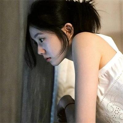 在江边